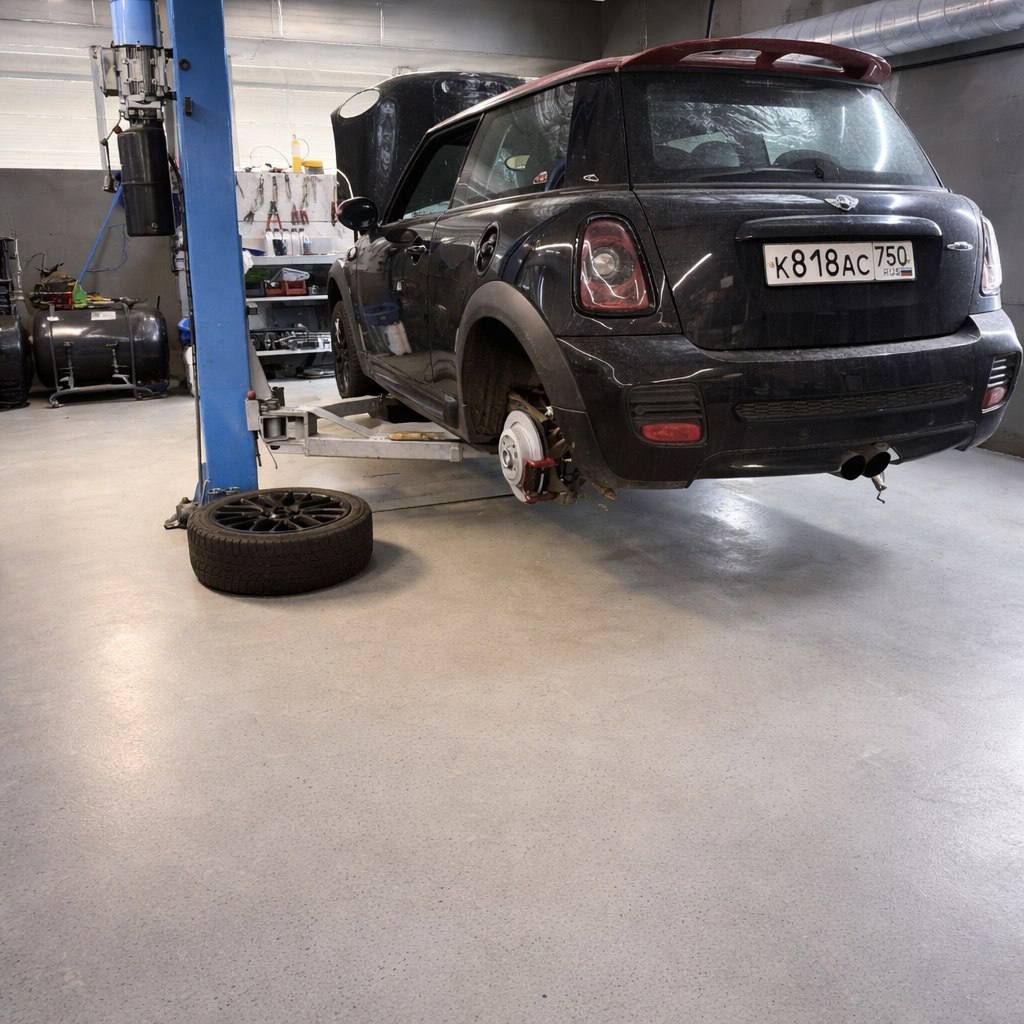 Мастерская LegoGarage: ремонт автомобиля MINI